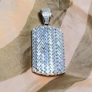 925 Silver CN FZN Chevron Rectangle Pendant